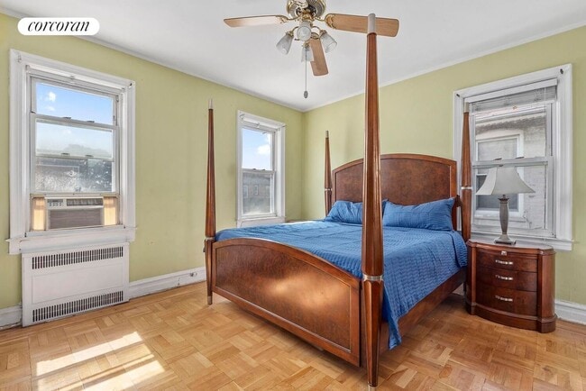 Photo - 5715 Snyder Ave