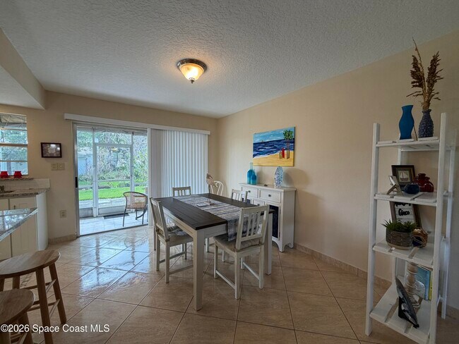 436 Blue Jay Ln