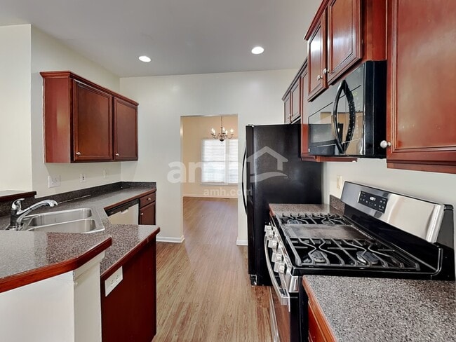 Photo - 34 Kodiak Ct