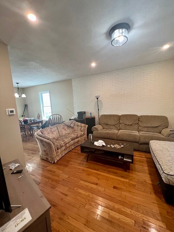 Photo - 25 Delaware St