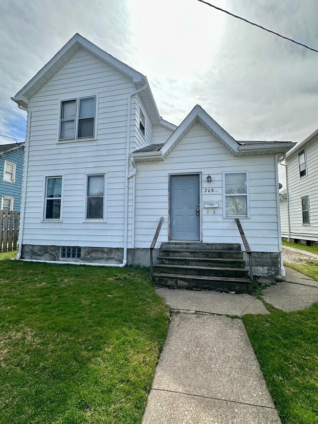 Building Photo - 208 Courtland St