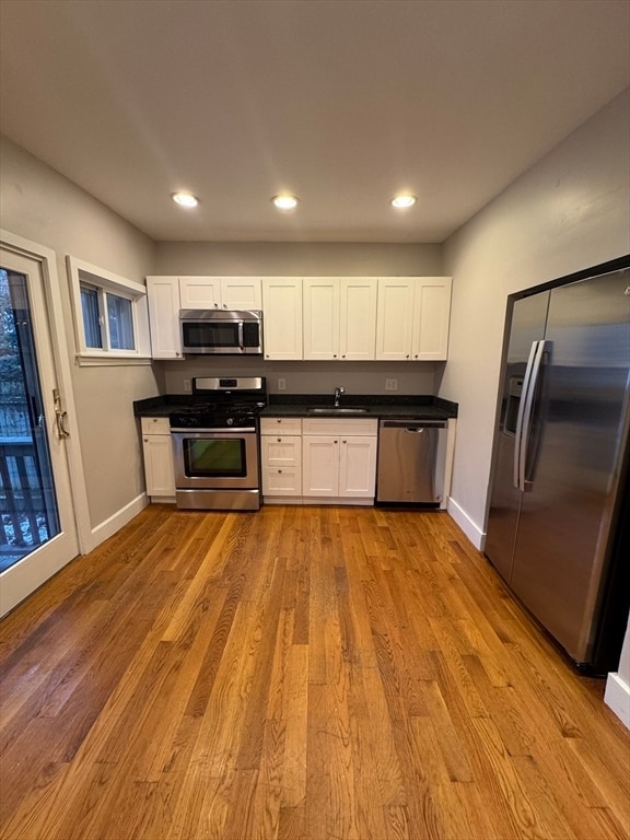 Building Photo - 178 Bowen St