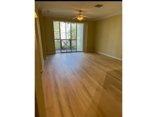 Photo - 2 bed 2 bath condo at LAKESIDE WINDERMERE