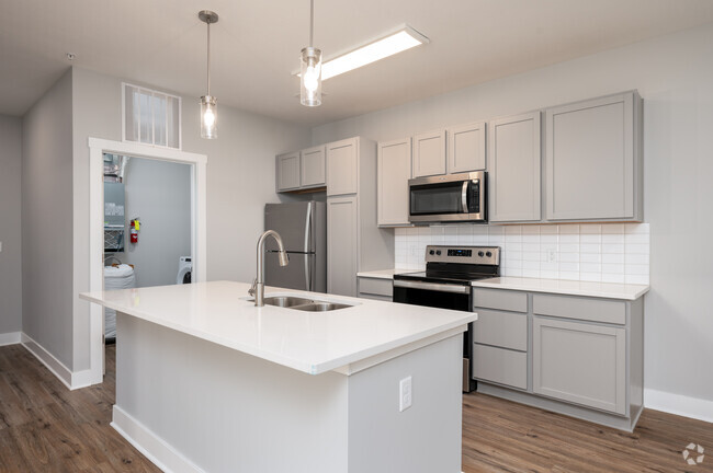 Interior Photo - The Village at Sandstone Apartments