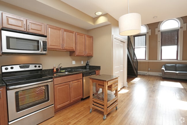 1BR (Loft) - Kitchen