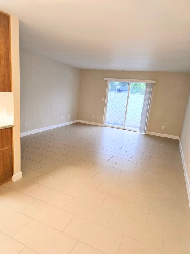 Photo - 322 Lorraine Ave Unit A