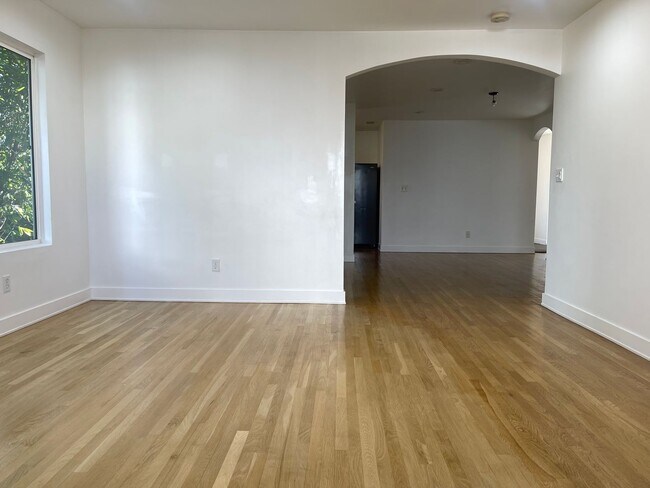 477-479 Nassau Avenue