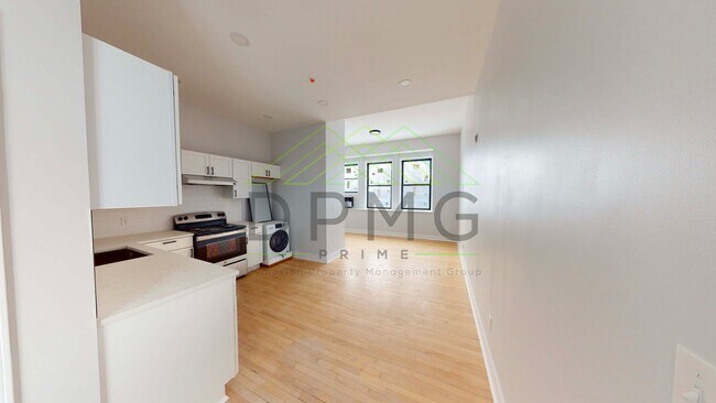 Photo - 1030 S Holmes St Unidad #315