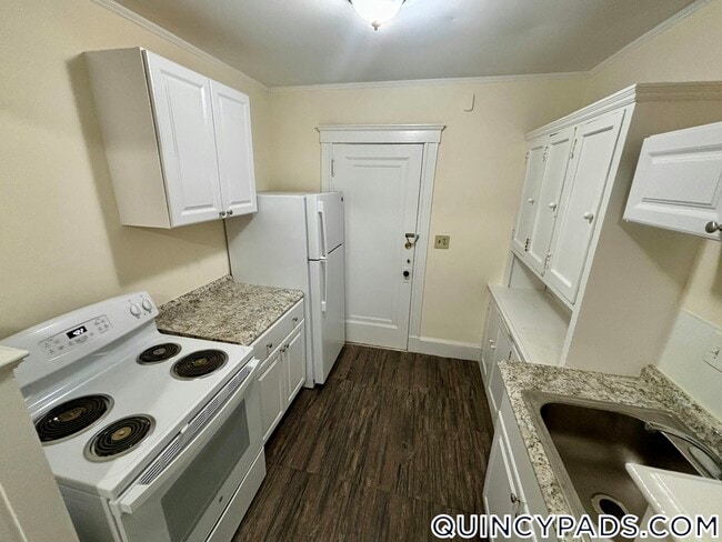 Photo - 179 Thomas E. Burgin Pkwy Apartment Unit 7