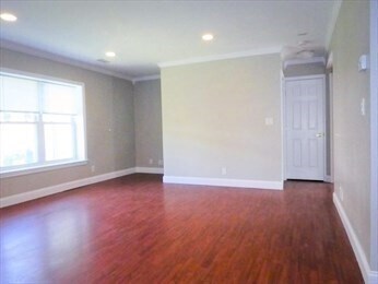 Photo - 148 Newton St Unit 8