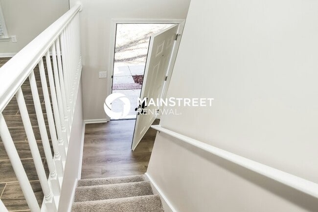 Photo - 3 Bedroom Pet-Friendly Home in GREENSBORO, NC with Main Street Renewal