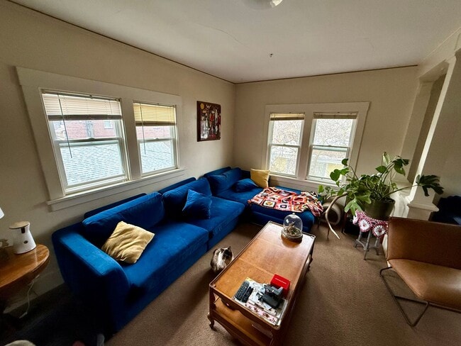 Photo - 612 S 4th St W Unidad #1/2