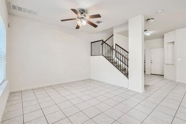 Photo - 1620 Bryant Dr Unidad 3202