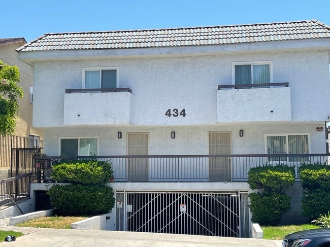 Photo - 434 E Tujunga Ave Unit J