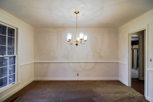 Photo - 3br/2ba, Big Yard, in Franklin