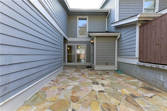 Photo - 4943 Meadow Ln