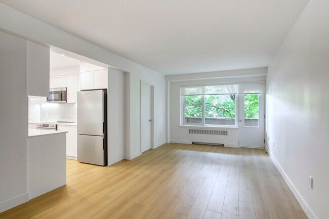 Building Photo - 10 Av. Rosemount Unit 503