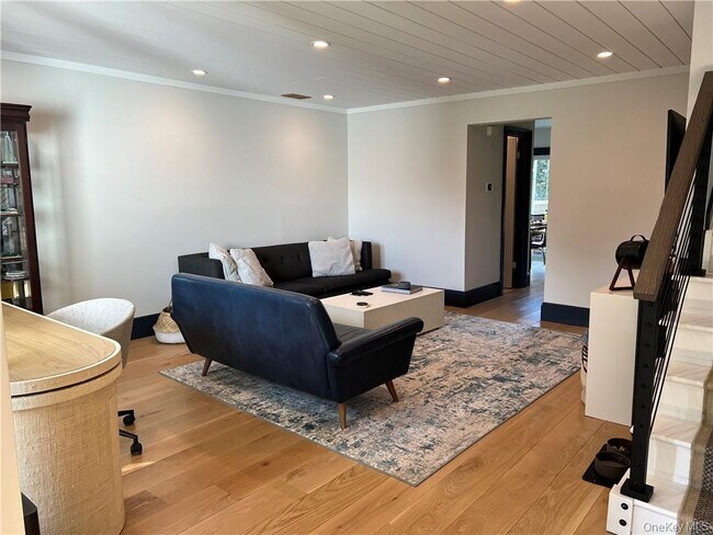 Photo - 255 Homestead Village Dr