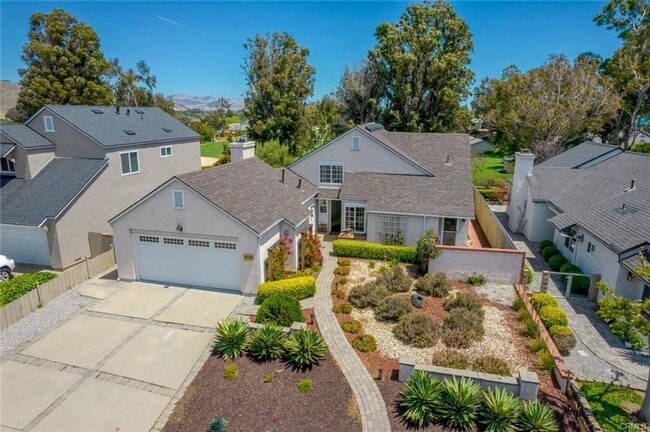 Building Photo - 3bd/2ba House w/ Two Car Garage and CLOSE to Laguna Middle School