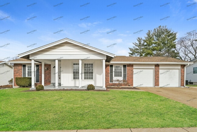 Building Photo - 2165 Jenkee Dr