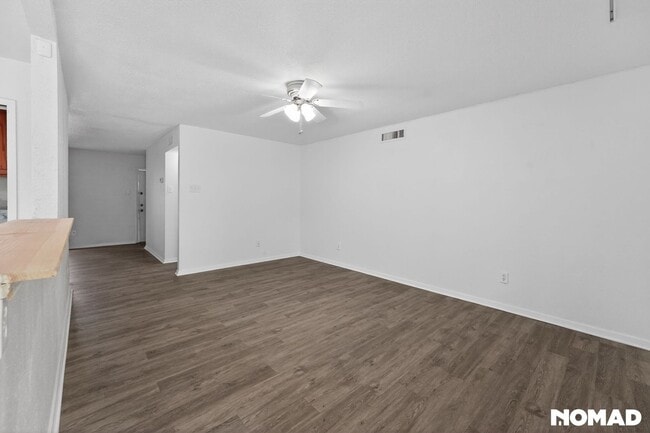 Photo - 3337 Tarkio Rd