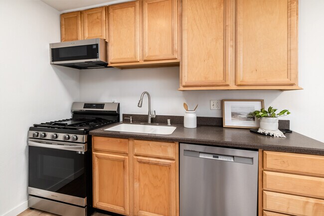 Photo - 13754 Mango Dr Unit 111