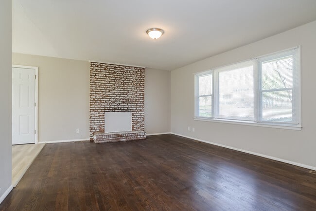 Photo - 8001 E 91st Terrace