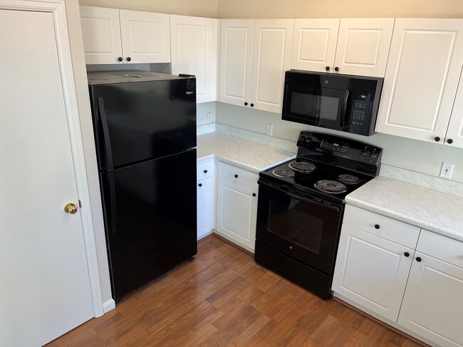 ENTIRE INTERIOR PAINTED - 9688 Harris Cir