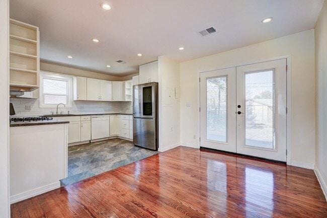 Photo - Adorable remodel at Lake Hefner