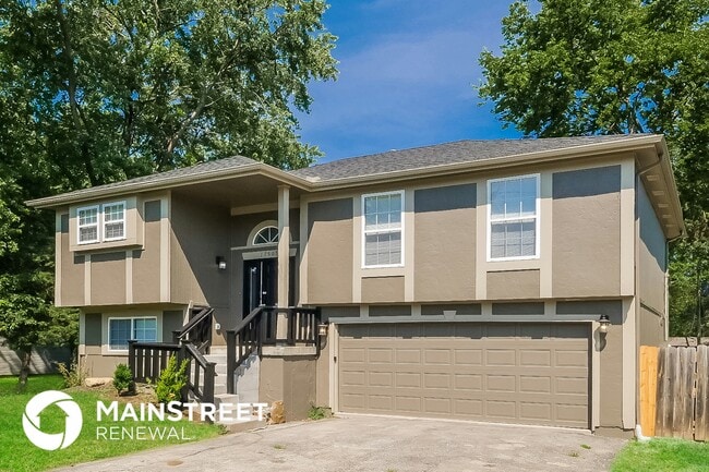Building Photo - 17507 S Prospect Ave Rental