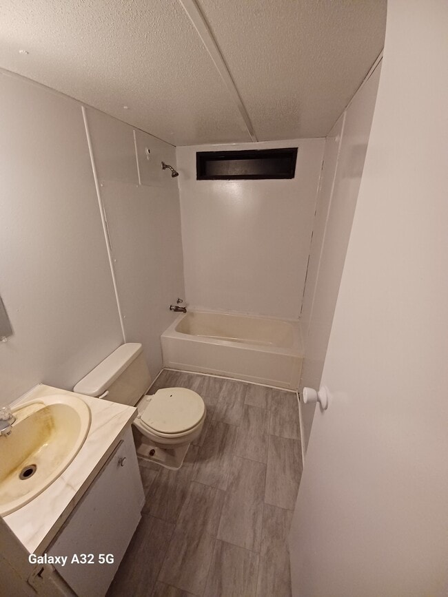 Photo - Small Rd Park