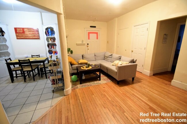 Photo - 324 Saint Paul St