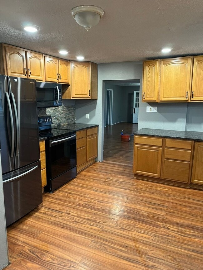 Photo - Coming Soon — 3 Bed / 1 Bath Home in Chanute, KS!