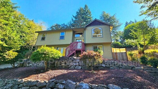 Photo - 1330 Corbet Dr