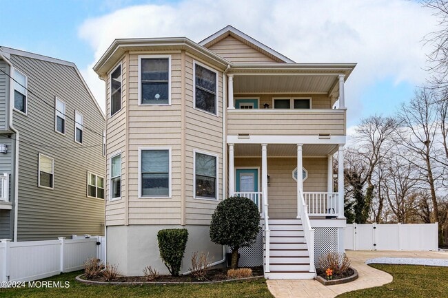 Photo - 1601 West St