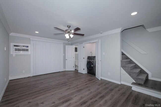 Photo - 5 Merman Pl Unit 5
