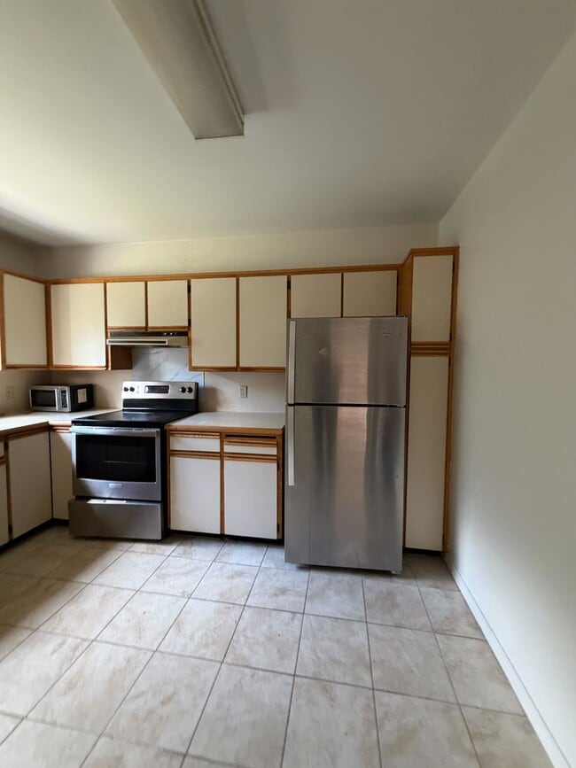 Photo - 6337 Caulwynd Pl