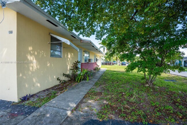Photo - 821 SW 7th Ave Unidad 2