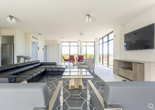 Interior Photo - Monte Cassini Apartments