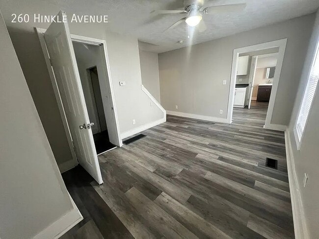 Photo - 260 Hinkle Ave