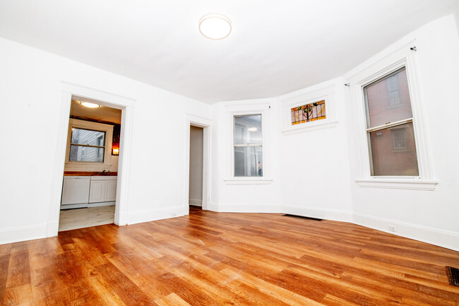 Photo - 1628 De Sales Ln Apartments Unit 1628 De Sales Ln