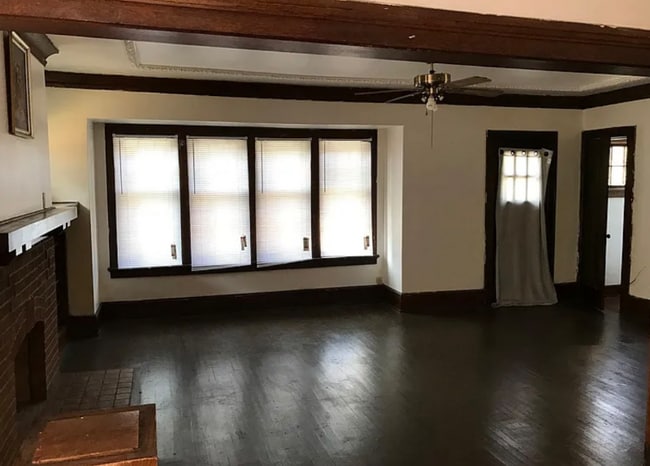 Photo - 2668 N 40th St