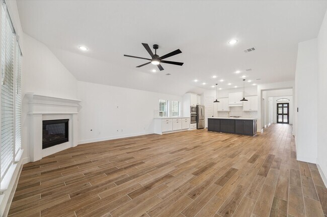 Photo - 2907 Tanager Trace