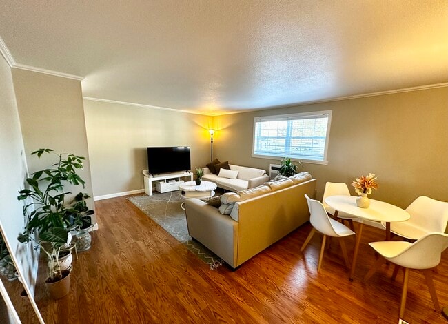 Sala de estar - 39 Pleasant St Unidad 5C