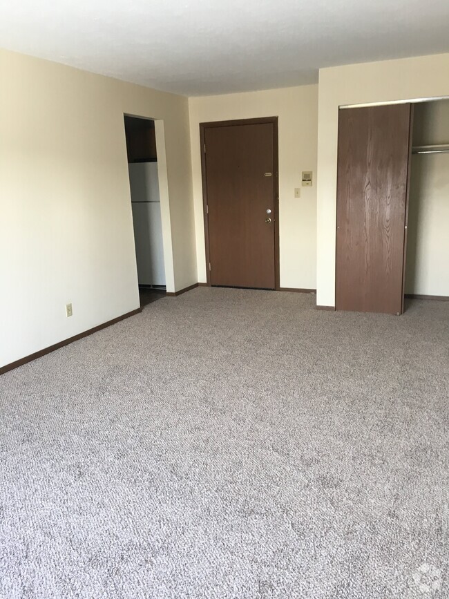 Building Photo - 285 Ellis Ave Unit 265 Ellis ave hermitage Rental