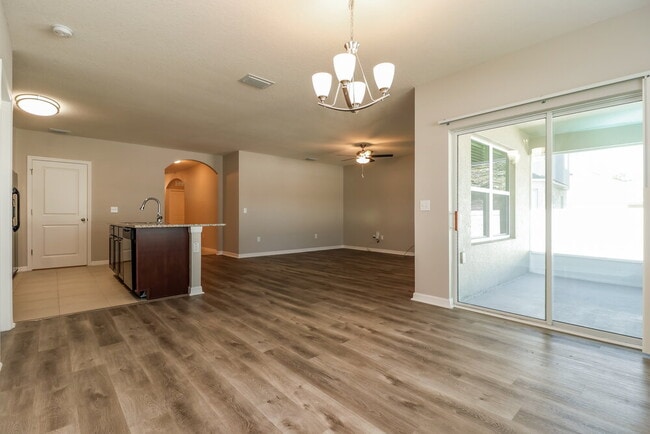 Photo - 3767 Bramblewood Loop