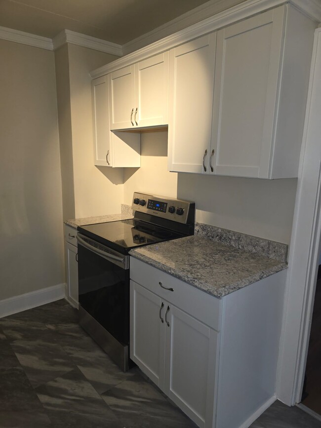 Photo - 3502 E Cudahy Ave Apartments Unit 3