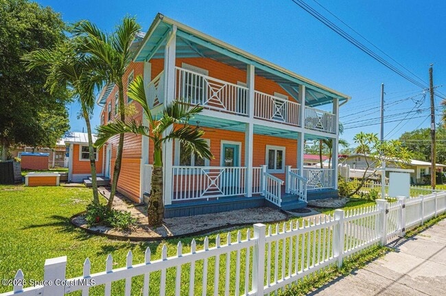 Building Photo - 693 Law St Unit A