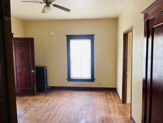 Photo - 302 S 8th St Unidad 302 S 8th St  3