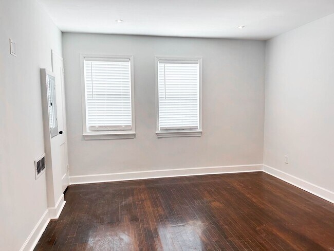 Photo - 1272 16th St NE Unit # A